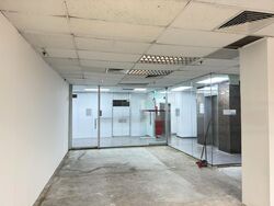 North Bridge Centre (D7), Office #455987061